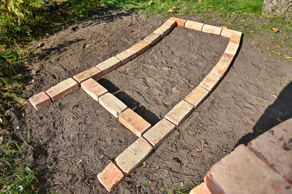 Hochbeet aus Stein selber bauen In 9 Schritten
